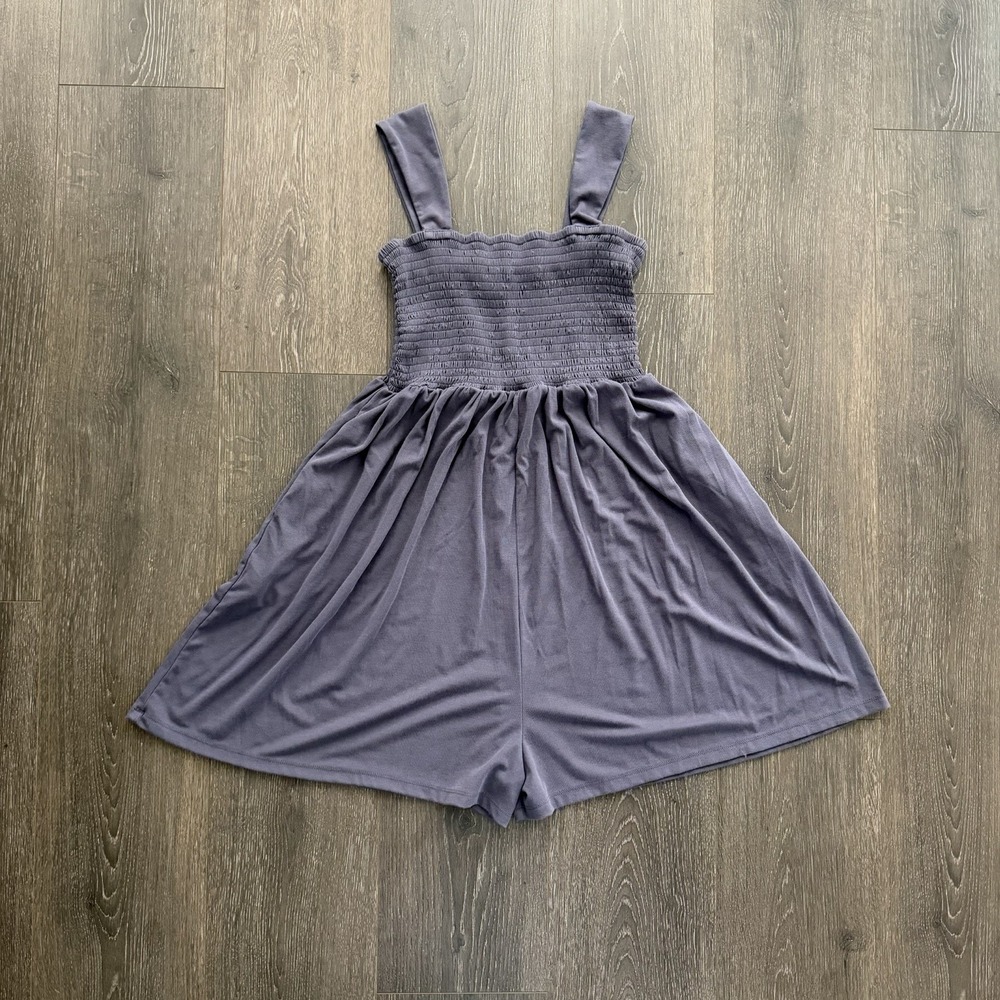 Wishlist Smocked Romper Small Stretch Boho Resort Travel Hippie Romantic Coastal